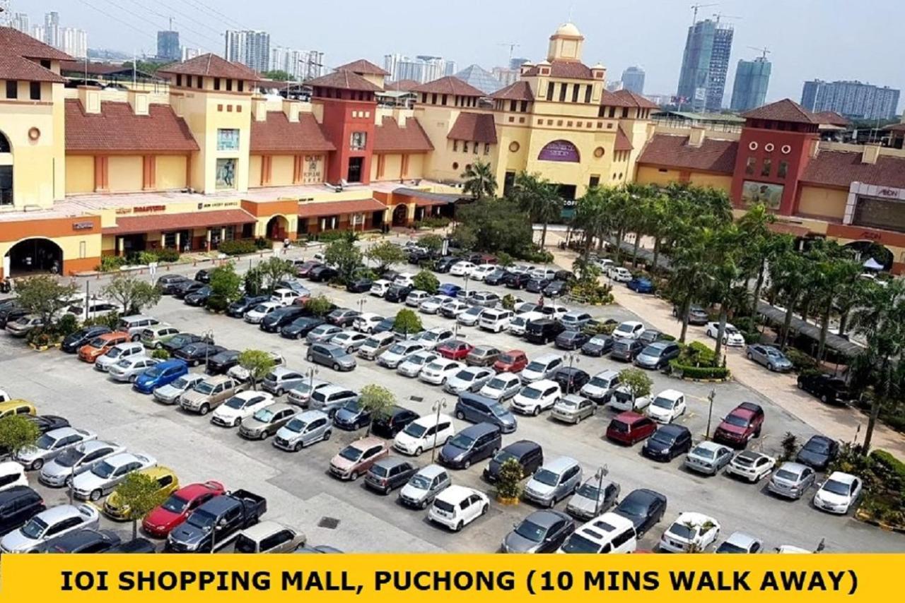 MTREE Hotel Puchong Buitenkant foto