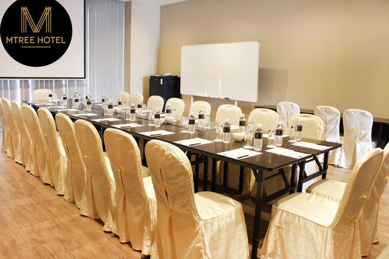 MTREE Hotel Puchong Buitenkant foto
